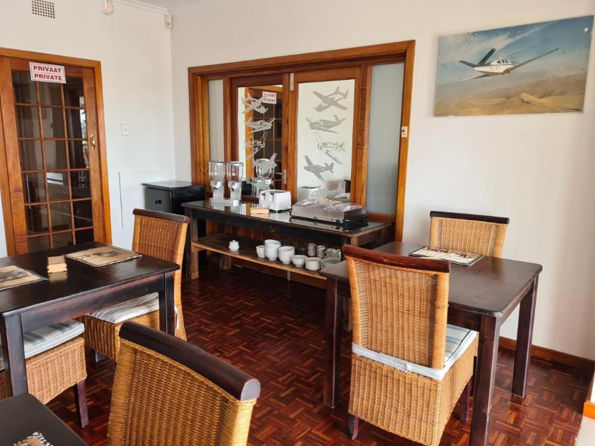 Aviators Paradise Guest House Mossel Bay Exterior photo